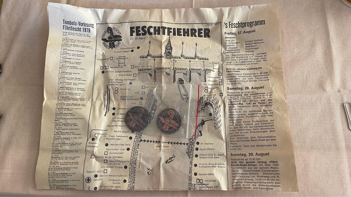 Plaketten & Abzeichen: Fährifescht Basel 1976 - Zwei seltene Festabzeichen – Neu (gemäss Beschreibung) aus Suhr von Niti66