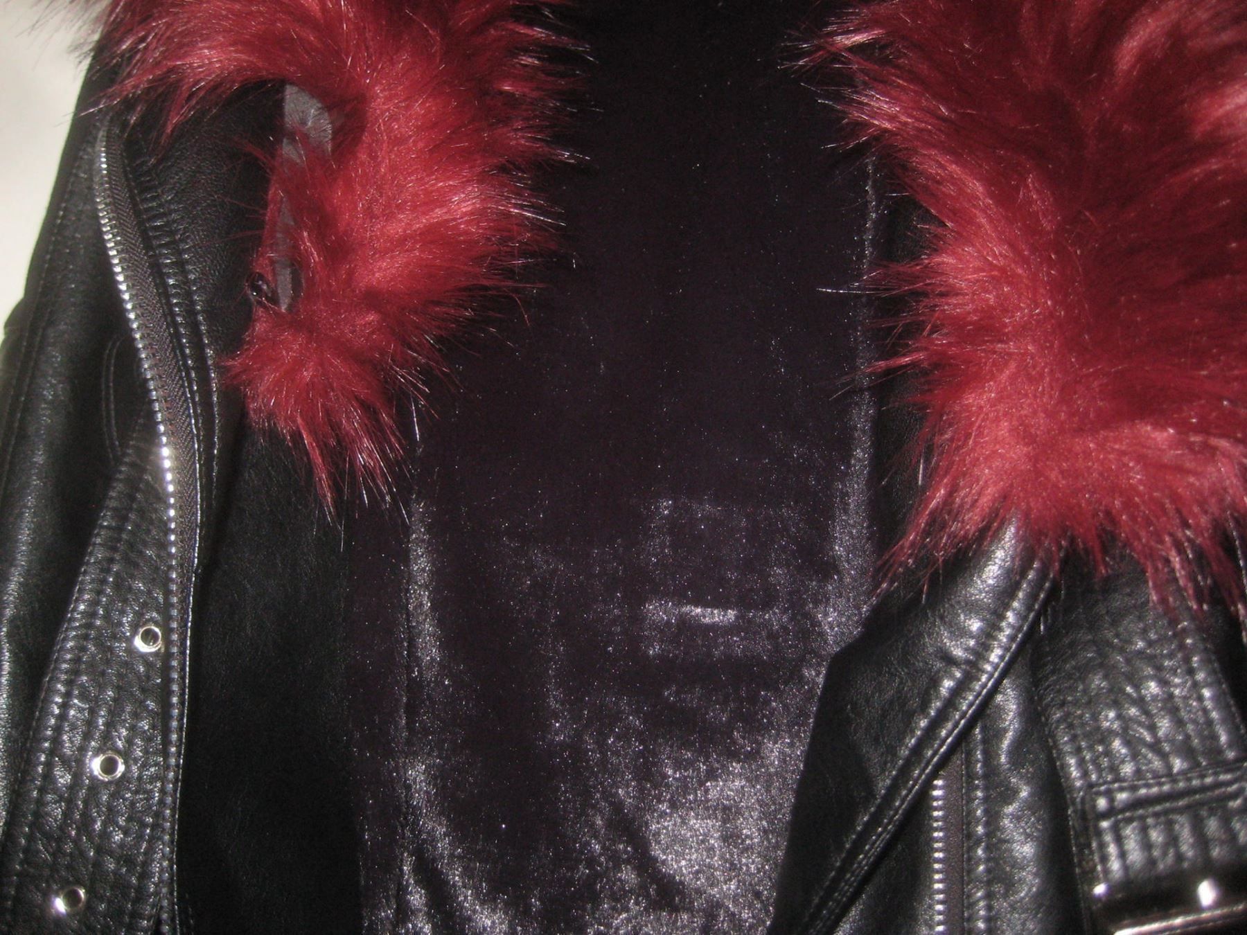 Zebra Jacken: DAMEN  JACKE  MIT  KUNST PELZ – Neu (gemäss Beschreibung) aus Uster von flocke1 4