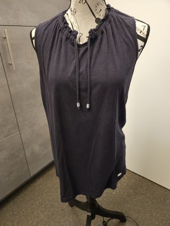 S'questo Top Grösse 42 XL mit Leo Schwarz 