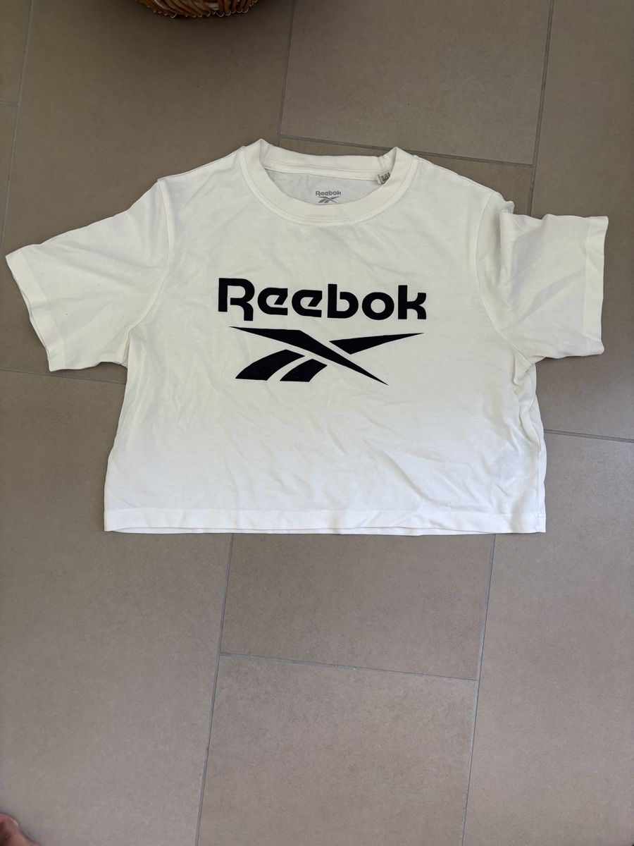 Reebok Top: Reebok Shirt Weiss M – Usato da Zürich venduto da BKana