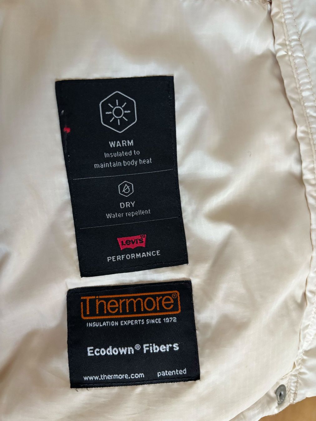 Levi's Giacche: Levis Thermore Weisse Jacke – Usato da Zürich venduto da cat_vmv9 4