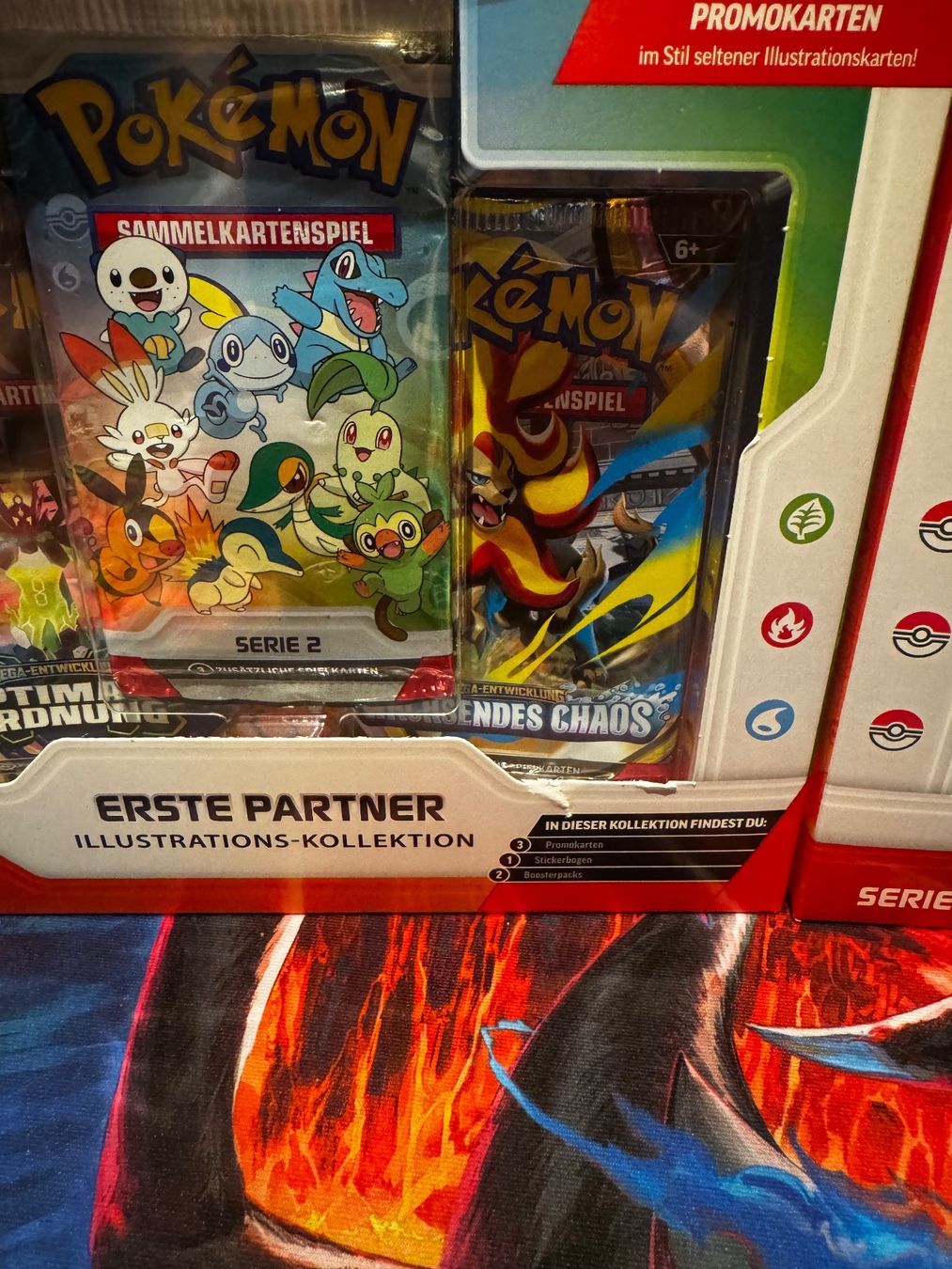 Pokémon Carte collezionabili: Pokémon Erste Partner Illustrations-Kollektion Serie 2 – Nuovo e nell'imballaggio originale da Männedorf venduto da bir_gt85 1