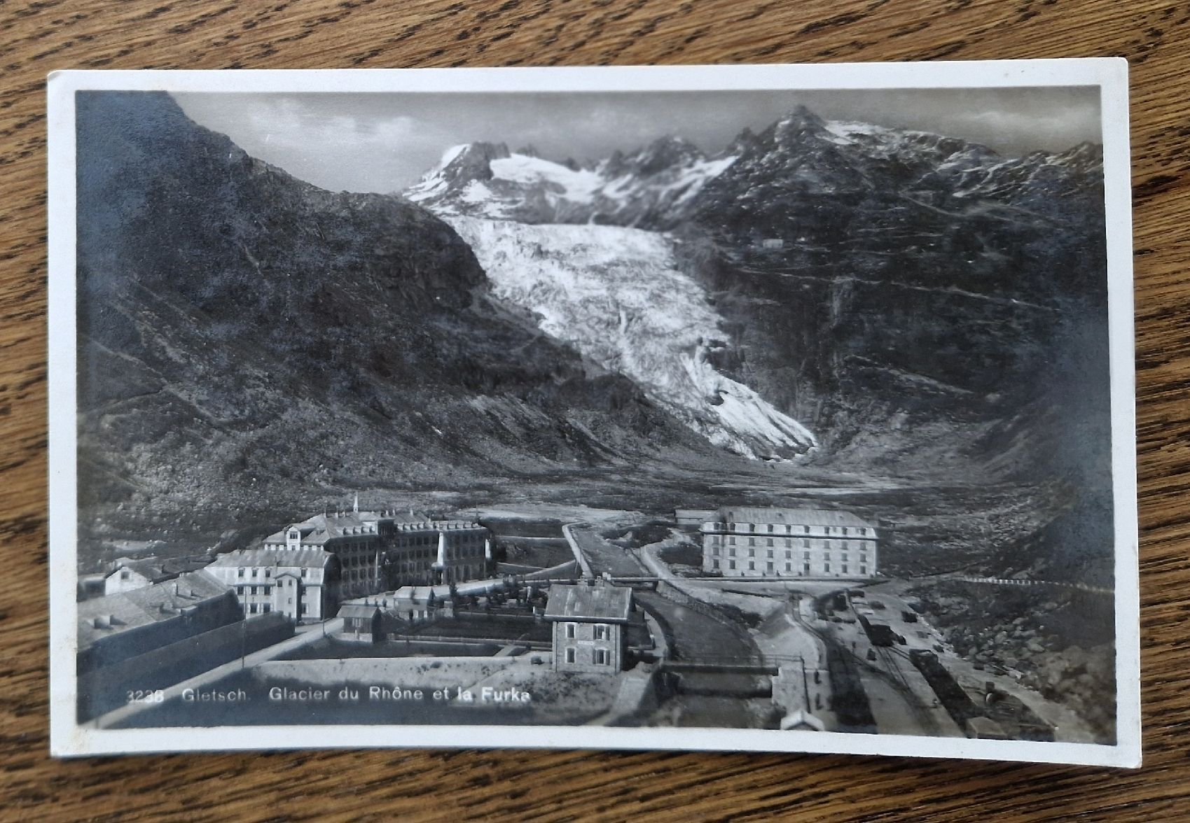 Ansichtskarten: Gletsch mit Rhonegletscher  – Gebraucht aus Ebikon von Donar50