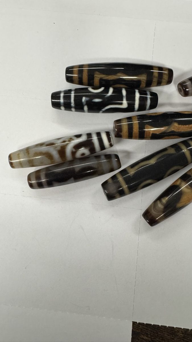 Perle (finte): Dzi beads – Usato da Bern venduto da Cytyttny 1