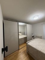 Kleiderschrank