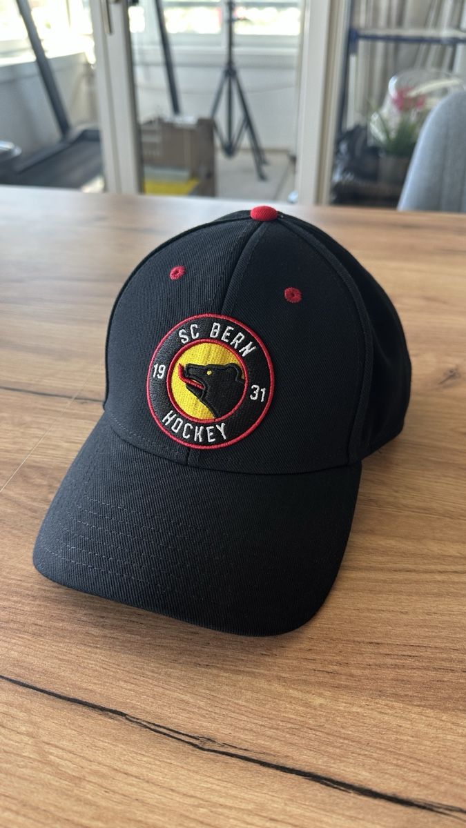 Hüte, Mützen & Caps: SC Bern Hockey Cap Schwarz/Gelb/Rot – Neu (gemäss Beschreibung) aus Schlieren von NM_Nici