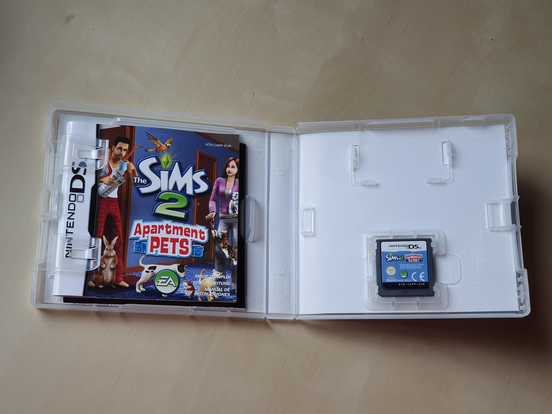 Nintendo Giochi: The Sims 2 Apartement Pets – Usato da Stansstad venduto da collectorsshop 2