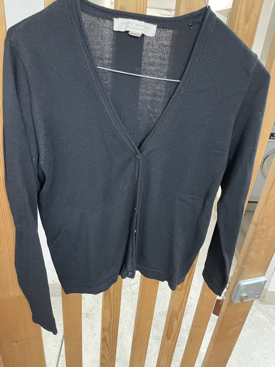 Esprit Pullover & Sweatshirts: Esprit Strickjacke, blau Grösse XS – Gebraucht aus Zürich von Sonnenschein_ 2