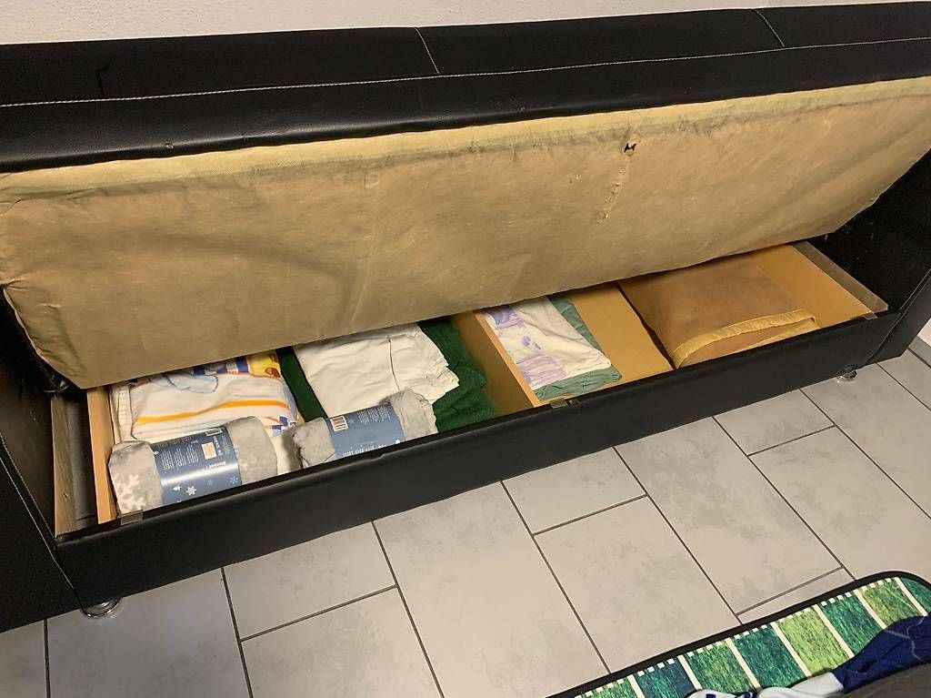 Divani: Ledersofa / Bettsofa – Usato da Dottikon venduto da jackie123456 1
