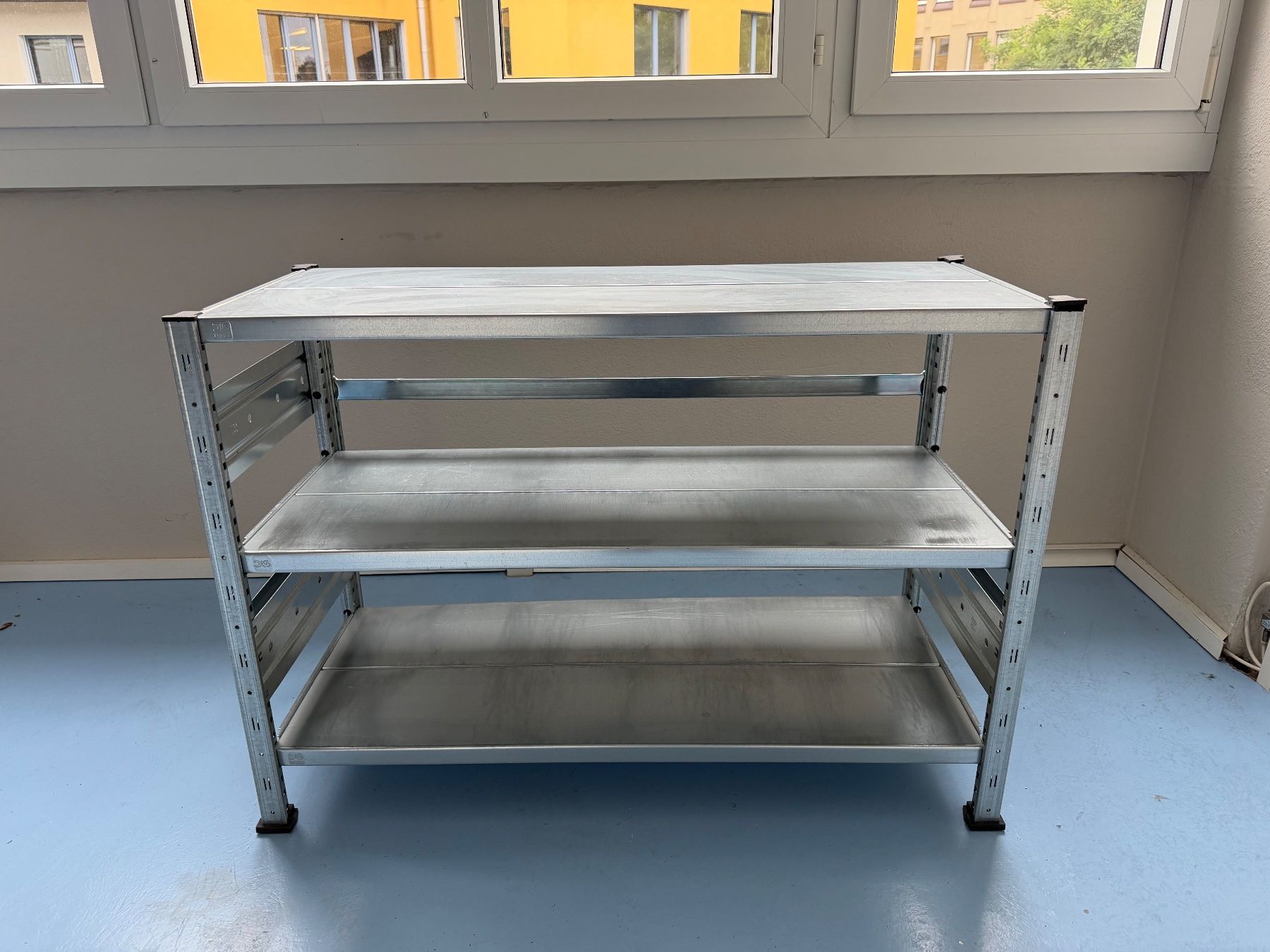 Scaffali: Metal Regal – Usato da Zürich venduto da mar_hs6l 1