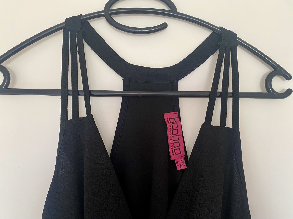 Boohoo Tute: Playsuit élégant noir - Boohoo - taille 40 – Usato da Nyon venduto da meganhw 1