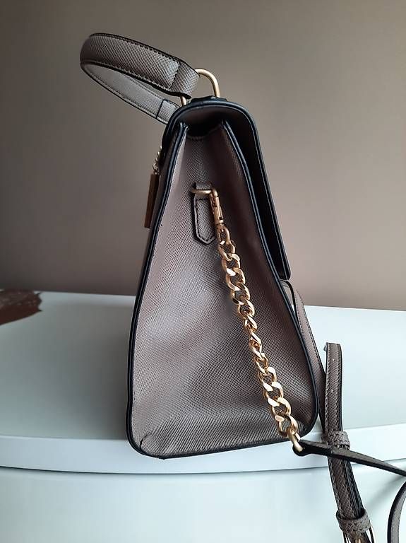 Aldo Borse da donna: ALDO Damen Tasche ungetragen – Nuovo (secondo la descrizione) da Buchs SG venduto da miska01 1