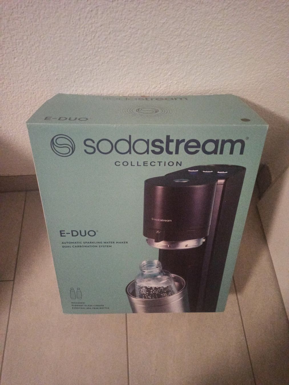 Sodastream Elettrodomestici da cucina: SodaStream E-DUO elektrisch Set + 2 Glasflaschen ab 1.- – Usato da Oberweningen venduto da mar_87mx 3