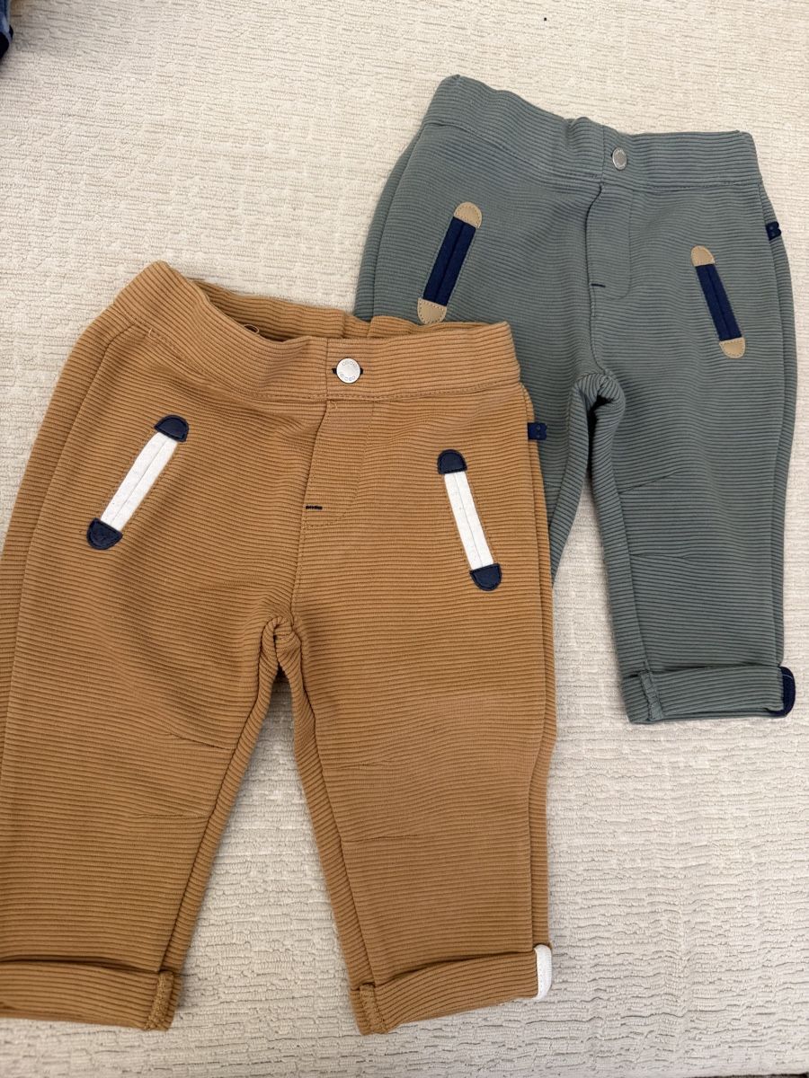 Okaidi Pantalons: 2 Hosen von Obaibi – D'occasion à Altendorf par Carcoura