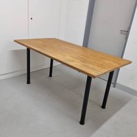 2 Ikea Tische, Beine abnehmbar 