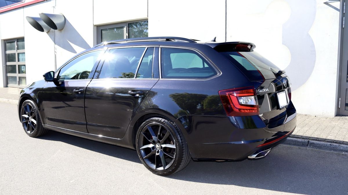 Skoda Automobili: Skoda Octavia RS 2.0 TDI – Usato da Berikon venduto da BS1719 3
