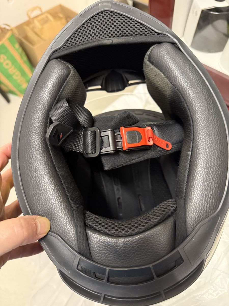 Caschi & visiere: Motorrad helm  – Usato da Goldach venduto da ztp 5