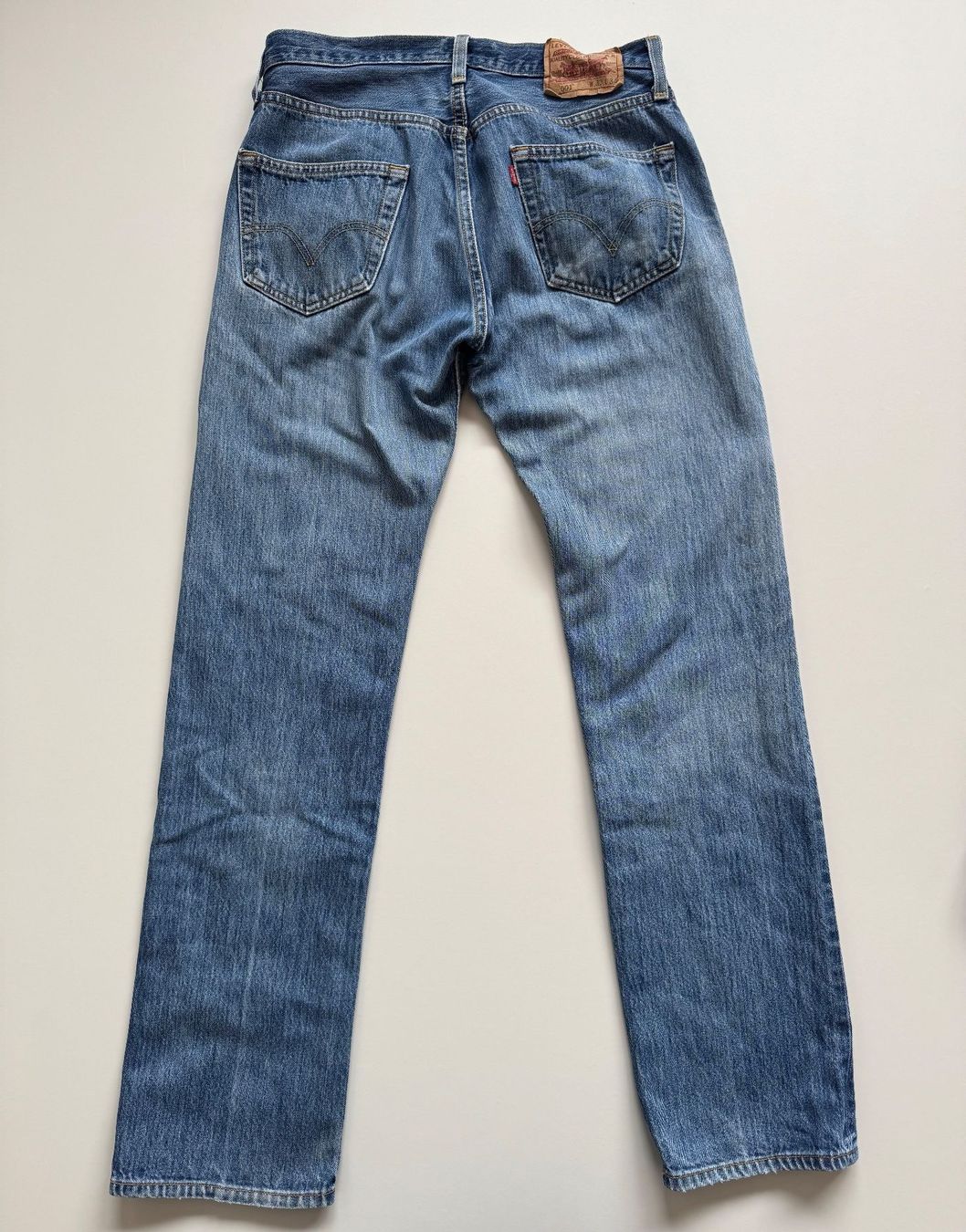 Levi's Jeans: Levis 501 denim W32 L34 with history – Gebraucht aus Neuchâtel von _Easy_to_Find_ 8