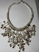 Bead necklace