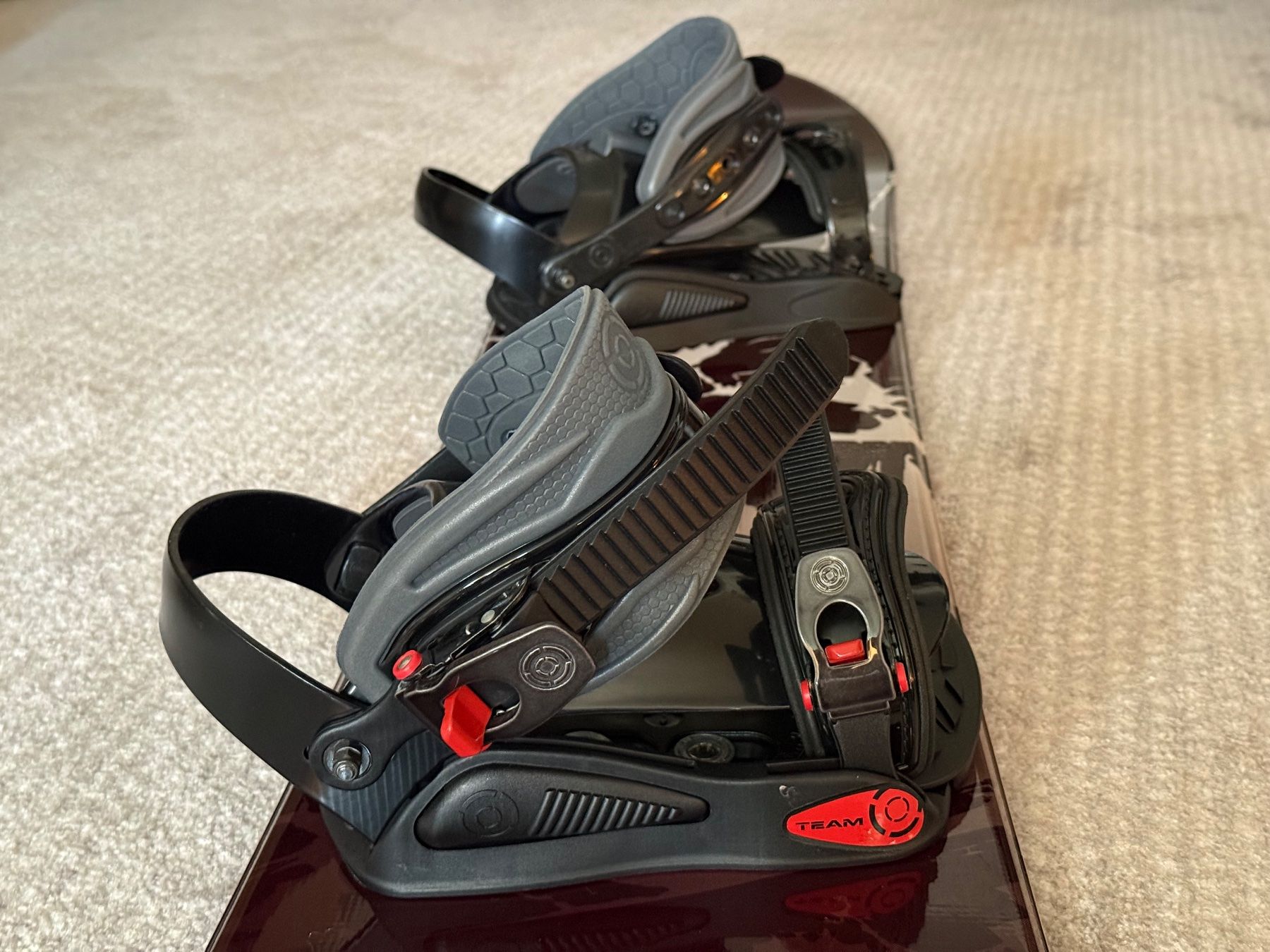 Snowboard Nitro Board: Nitro Snowboard mit Bindung und Boots – Usato da Kloten venduto da tin_kb9x 2