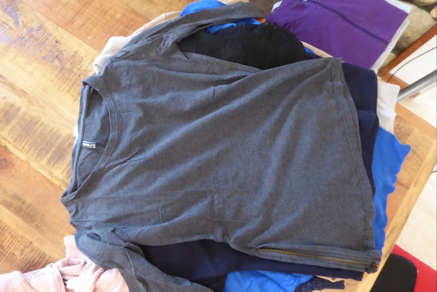 Kleiderpakete: 7 Pullover Gr M H&M Benetton Vero Mode ect – Gebraucht aus Sargans von Benziner 9