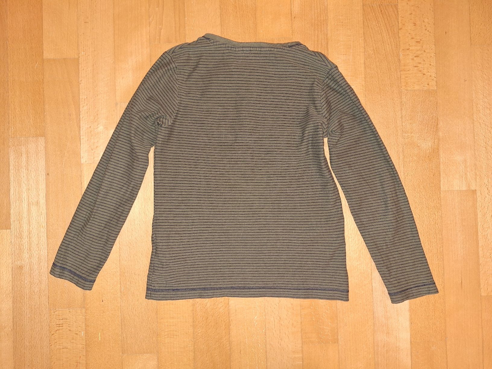 Maglioni & Felpe: Langarmshirt in Gr. 128 – Usato da Oberrieden venduto da man_9tm2 1