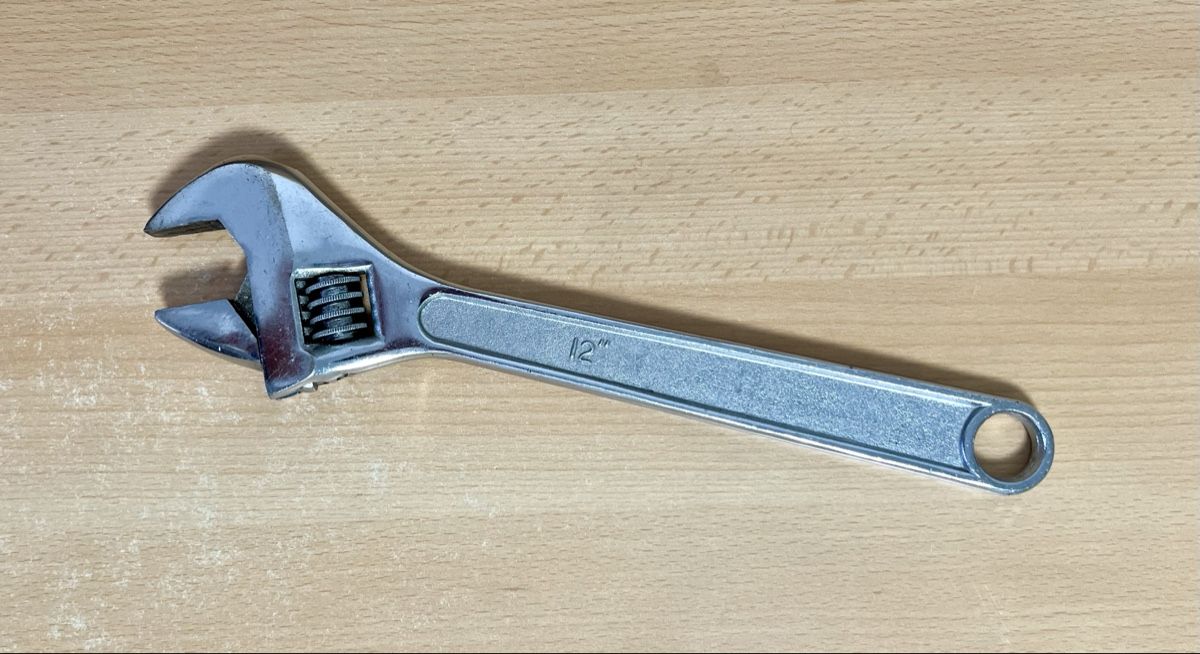 Alle Werkzeuge: Engländer Werkzeug 12“ – Gebraucht aus Inwil von TheSwissEagle