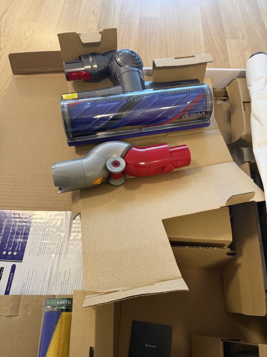 Dyson Aspirapolveri & Accessori: Dyson V12 detect slim accessoires  – Nuovo e nell'imballaggio originale da Meyrin venduto da SA_3006 2