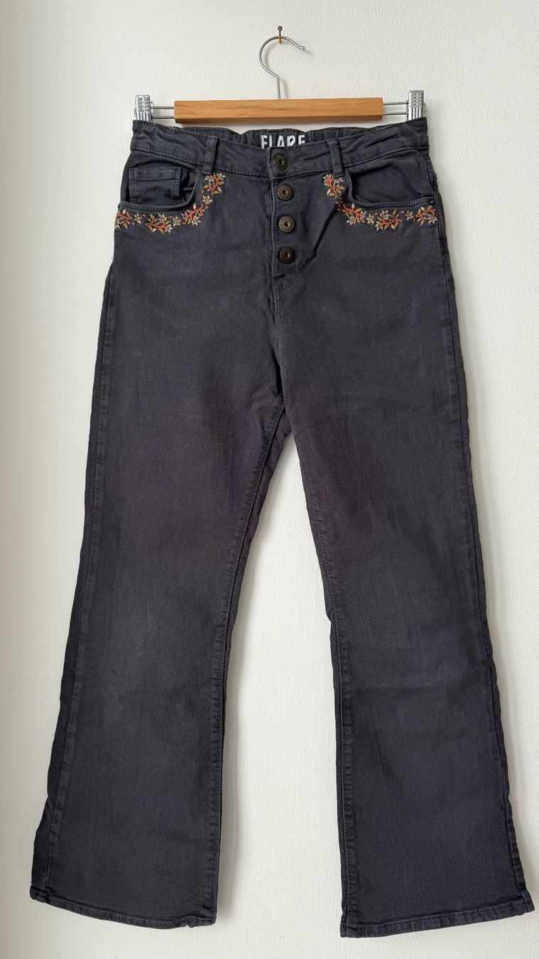 Pantalons: flare Jeans vertbaudet gr. 158 – D'occasion à Adliswil par angrue