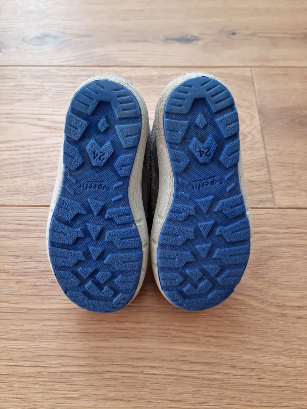 Superfit Chaussures garçon: Winterschuhe Superfit Grösse 24 – D'occasion à Laupen ZH par jbu_m9st 2