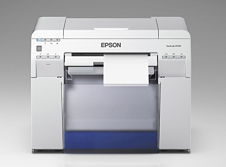 Epson SureLab SL-D700 / C11CD62001XX / Info lesen (Gebraucht) in Zürich ...