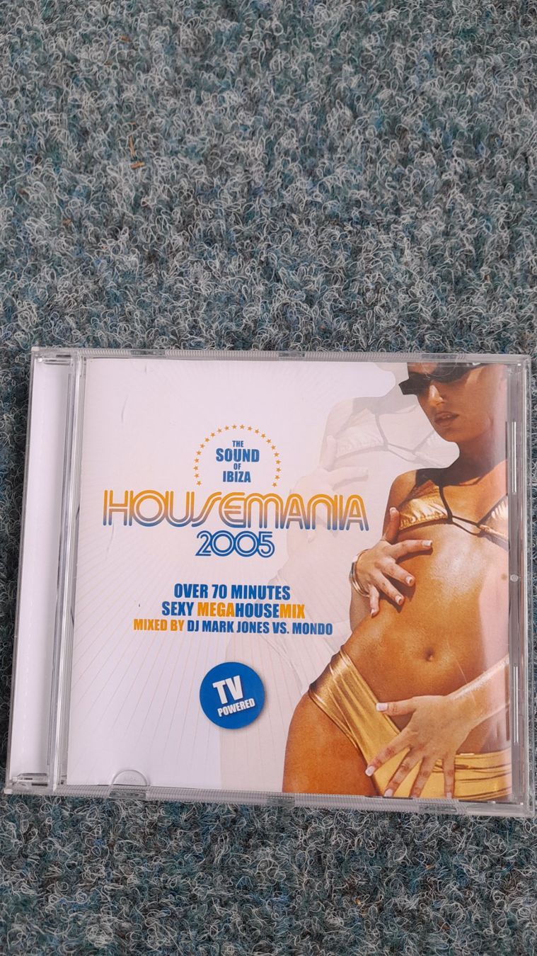 CDs: HOUSEMANIA  2005   COMPILATION CD – Gebraucht aus Wetzikon ZH von Ramones01