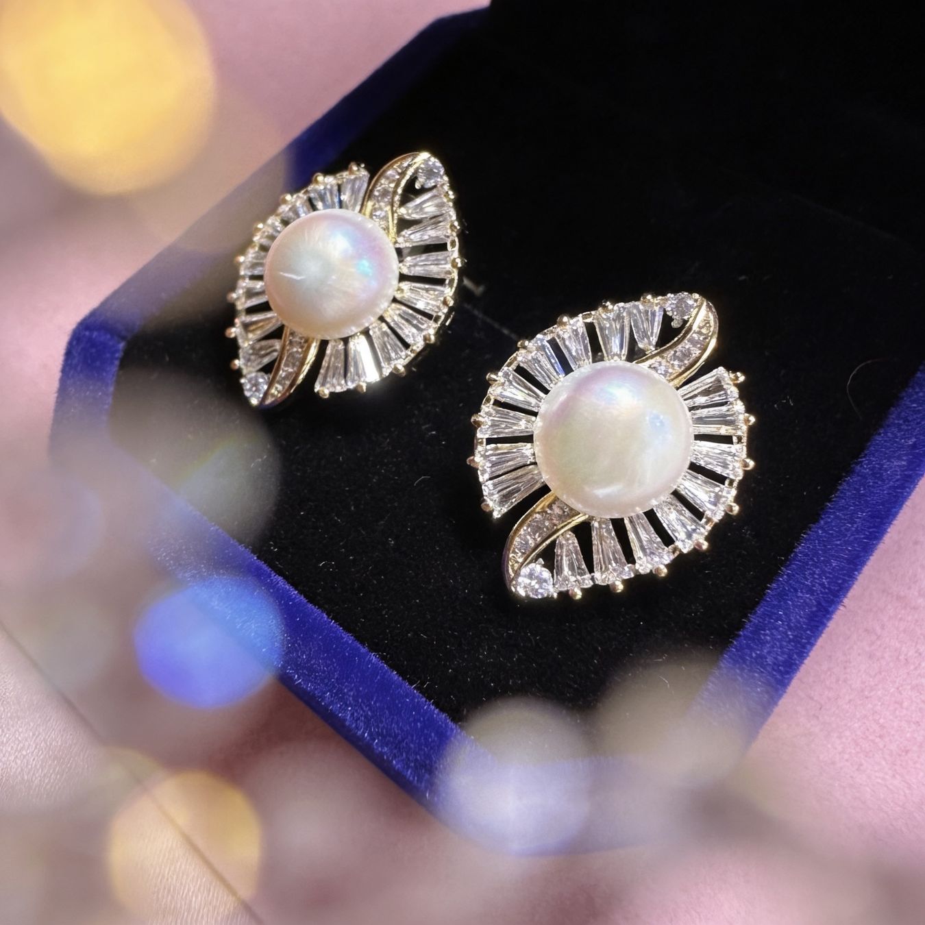 Orecchini pendenti & Orecchini a lobo: Boucles d’oreilles Perle Royale – Nuovo e nell'imballaggio originale da St-Maurice venduto da Sandrinette123 7