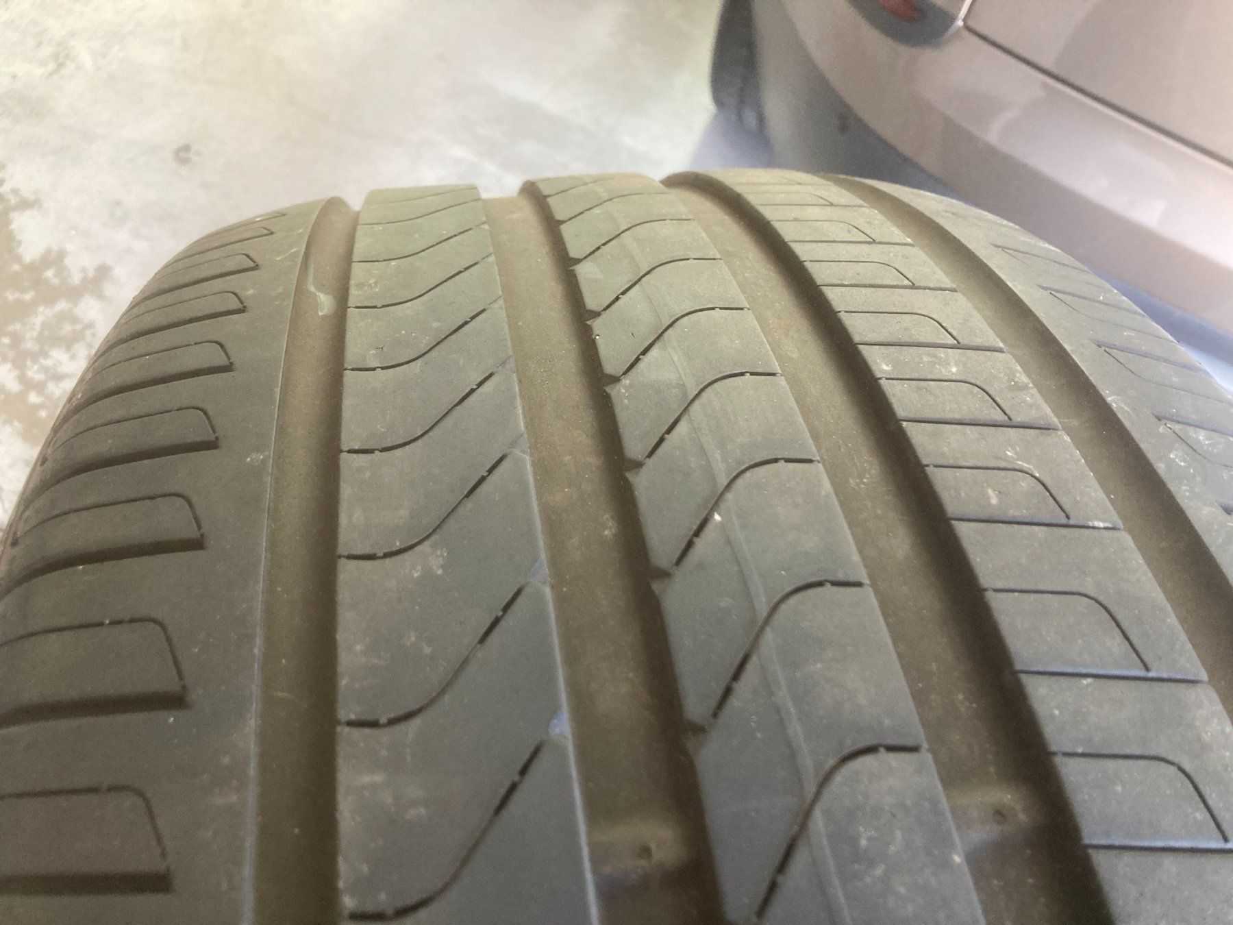 Pirelli Pneumatici & Ruote complete: 285/40R20 Pirelli – Usato da Cham venduto da WB2223 5