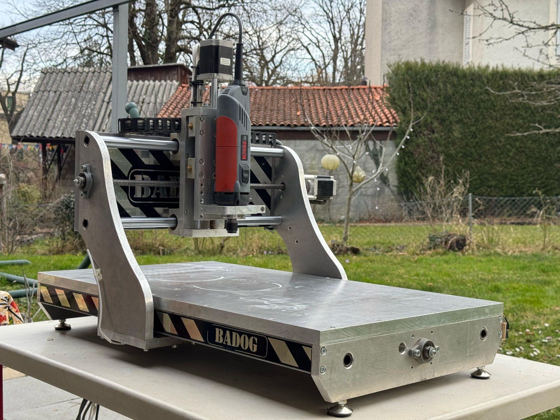 Tutte le macchine: Fraiseuse CNC 3 axes Badog Class 1 X2 – Usato da Carouge GE venduto da JonsP