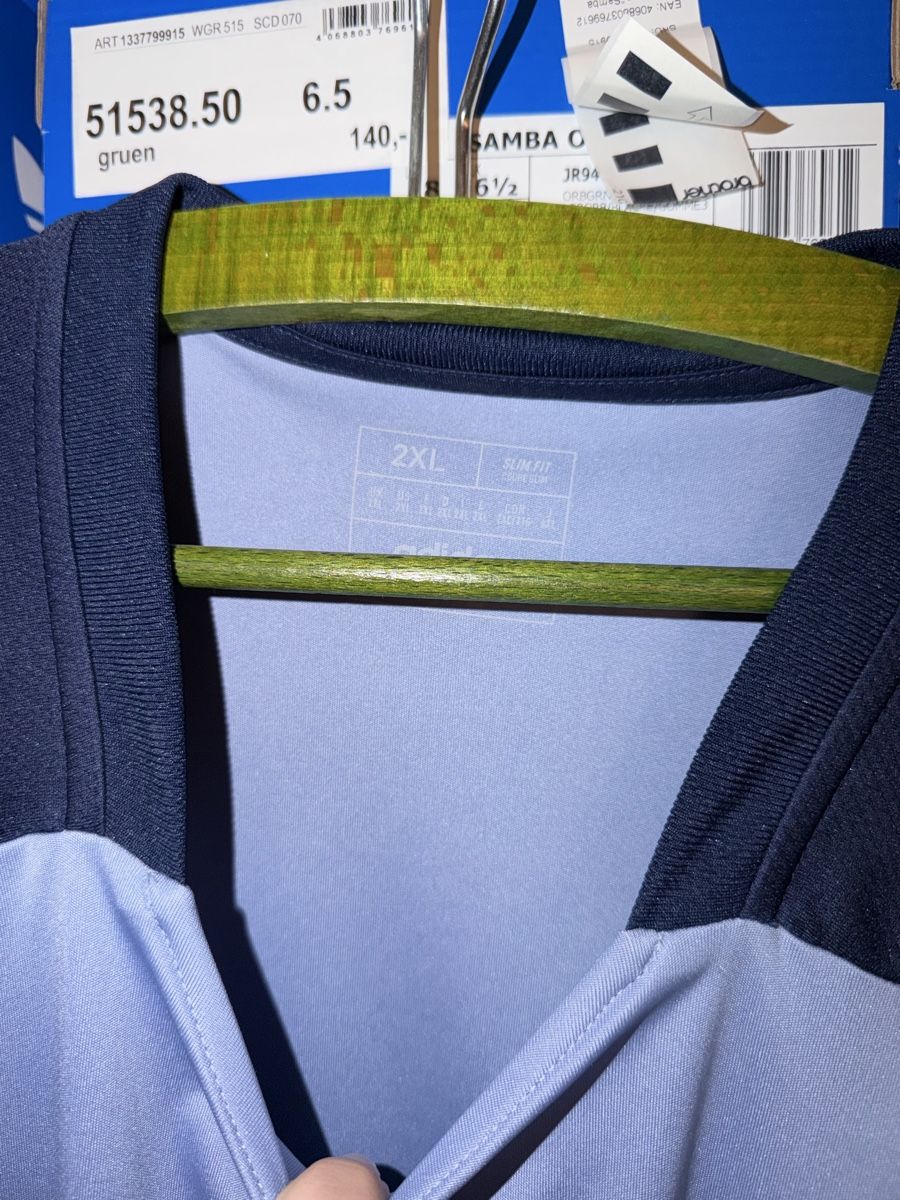 Adidas Canottiere & Pantaloni: Schweden Trainingstrikot, 2XL – Usato da Gutenswil venduto da jus_nr7h 2