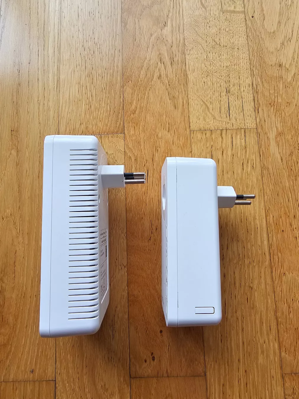 Devolo Wlan: Devolo Magic 2 WiFi next - Starter Kit - CH Stecker – Neu (gemäss Beschreibung) aus Zürich von Zurich_M 3