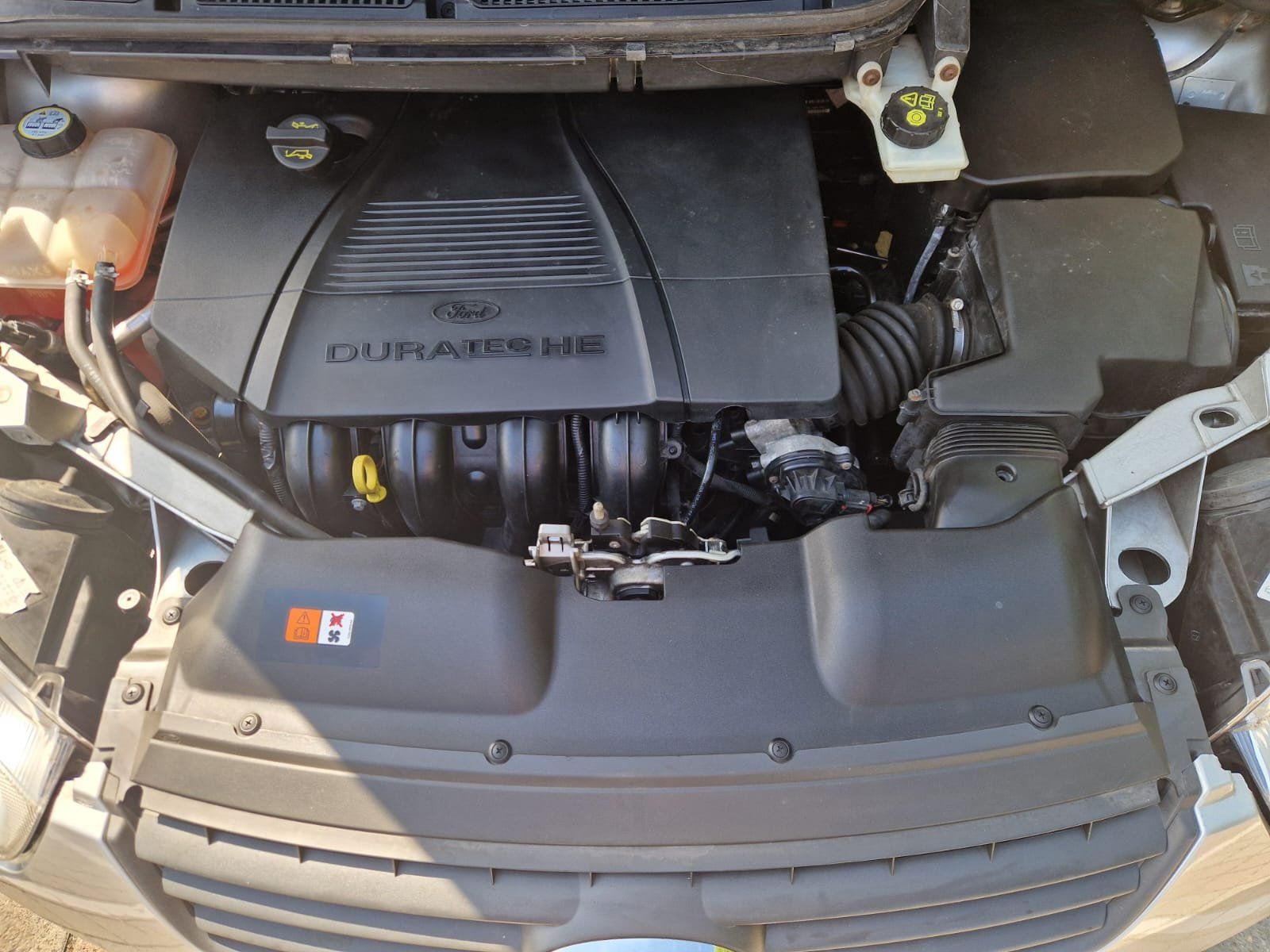 Ford Autos: Ford Focus C-Max 2.0i 16V – Neu (gemäss Beschreibung) aus Zürich von zara34 7