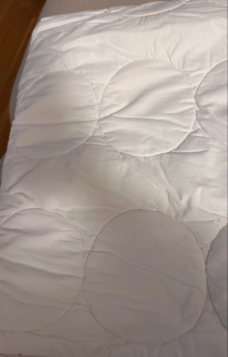Biancheria da letto: 12 piéces - Linge de lit pour bébé – Usato da Nyon venduto da jen_7dfc 1
