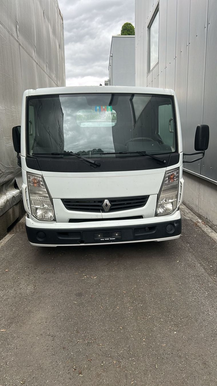 Renault Véhicules utilitaires: Renault  – Défectueux à Buchs AG par daw_8k27