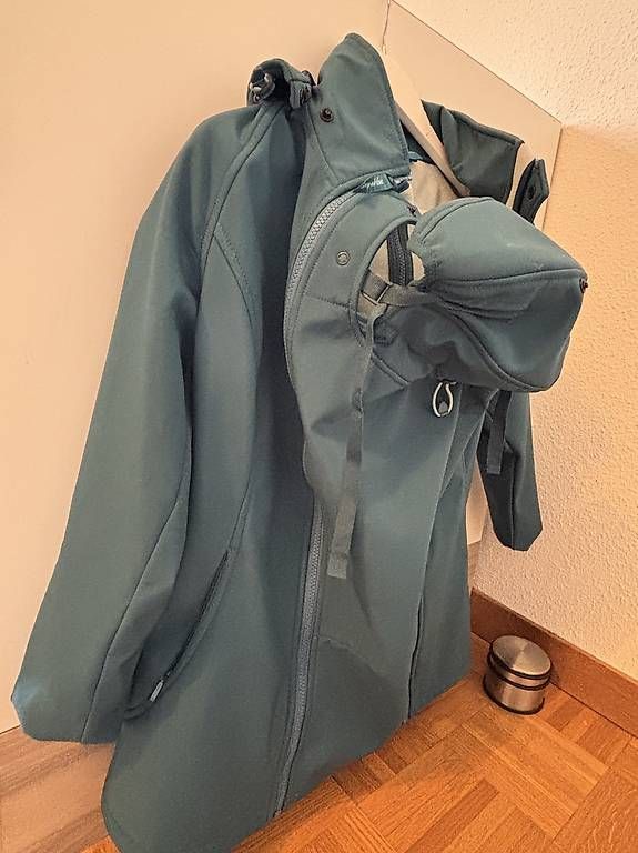 Giacche: Veste portage et grossesse Mamalia softshell – Usato da Petit lancy venduto da martisd4 4