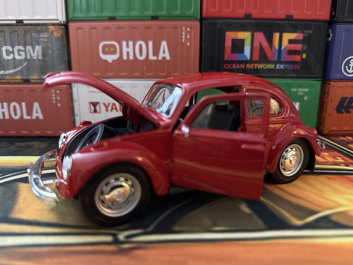Volkswagen Modellini d'auto: VW Beetle rot mit Klapphaube und Türen – Usato da Basel venduto da Zomeg 3