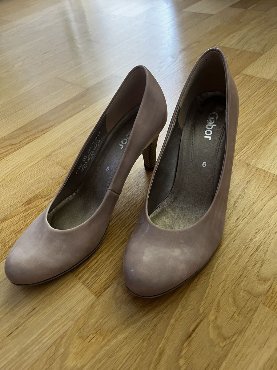 Gabor Scarpe da donna: Lack Pumps – Nuovo (secondo la descrizione) da Abtwil SG venduto da cat_yk29
