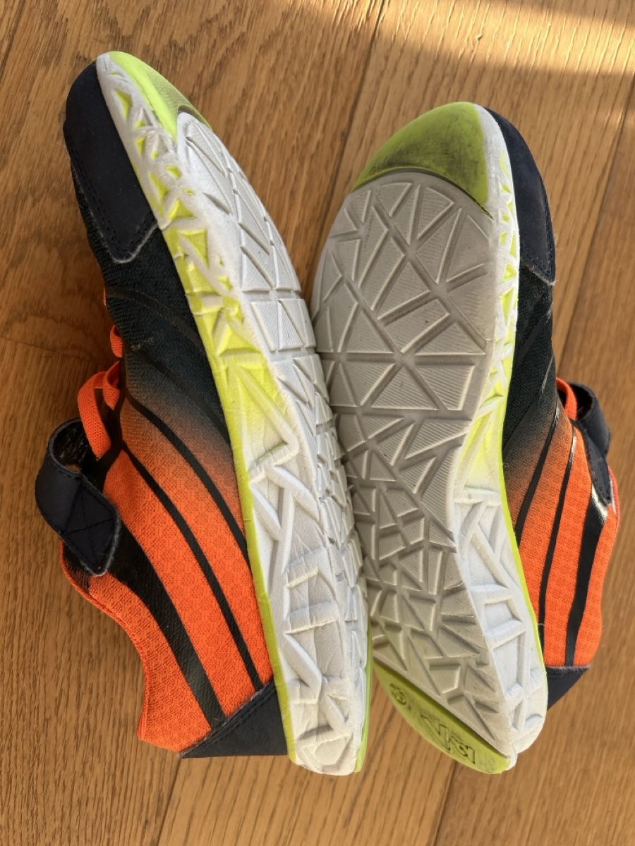 Herrenschuhe: Hallenturnschuhe – Gebraucht aus Fraubrunnen von Random777 2