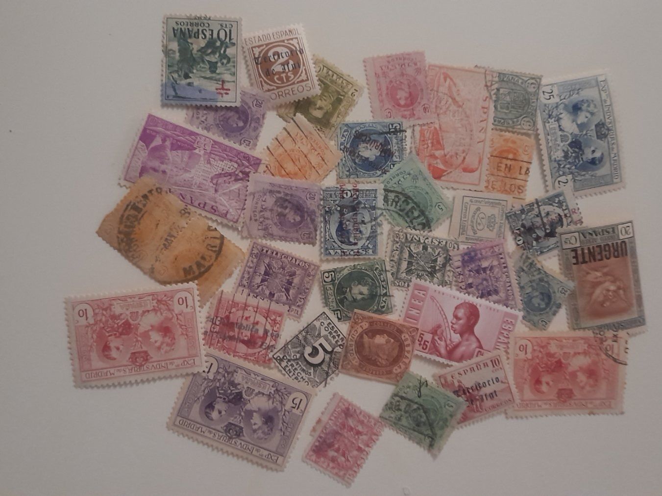 Tous les timbres: Spanien ab Uralt – D'occasion à Balgach par SIMEON27