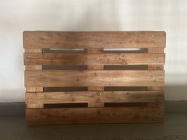 4 Holzpaletten super Zustand