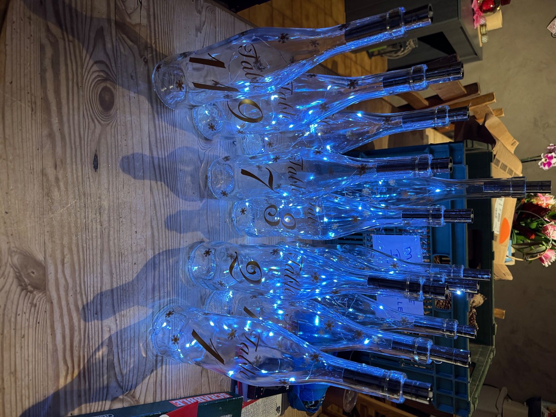 Tutte le decorazioni: Bouteilles table mariage fêtes – Usato da Veyrier venduto da kimedovapa 3