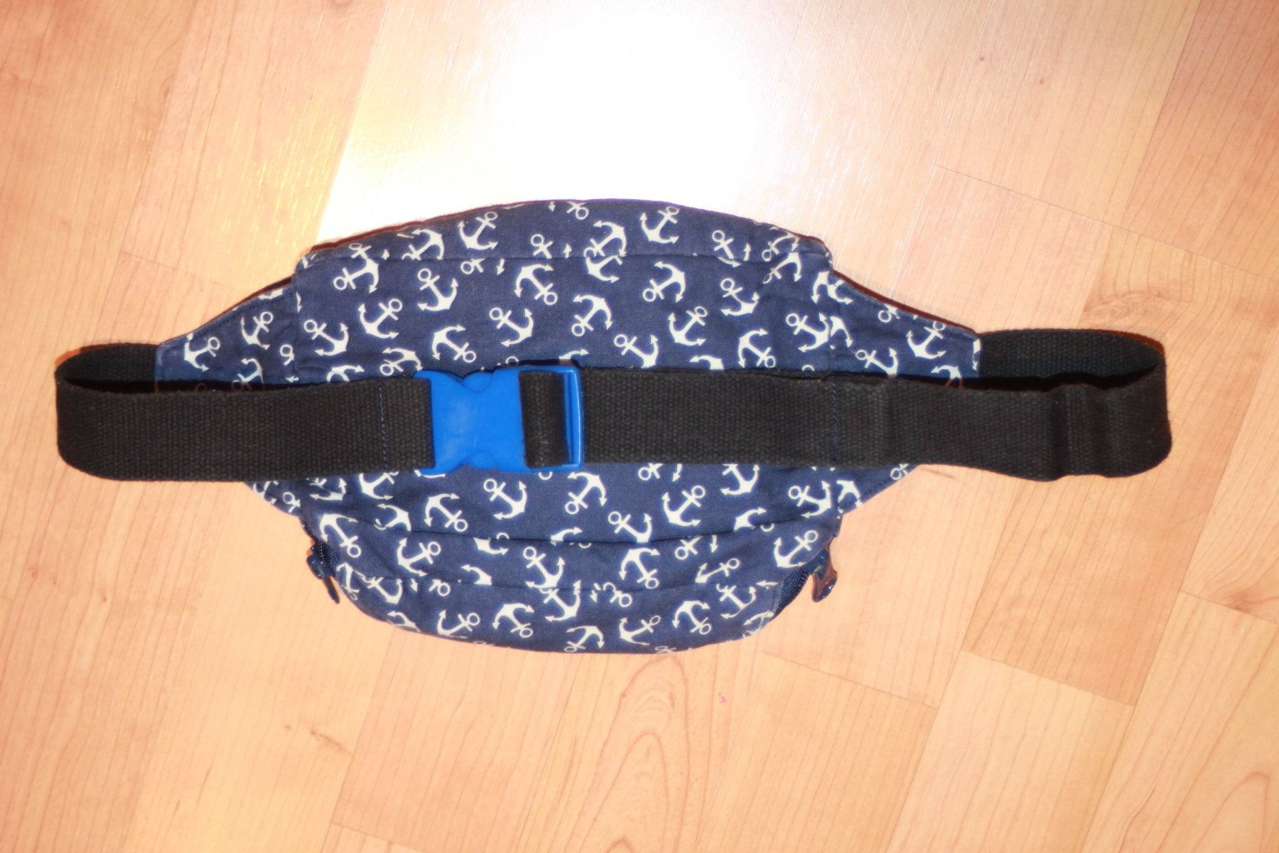 Kindertaschen: Kinder Bauchtasche marineblau mit Anker – Gebraucht aus Wenslingen von Strick4Alpaca 1
