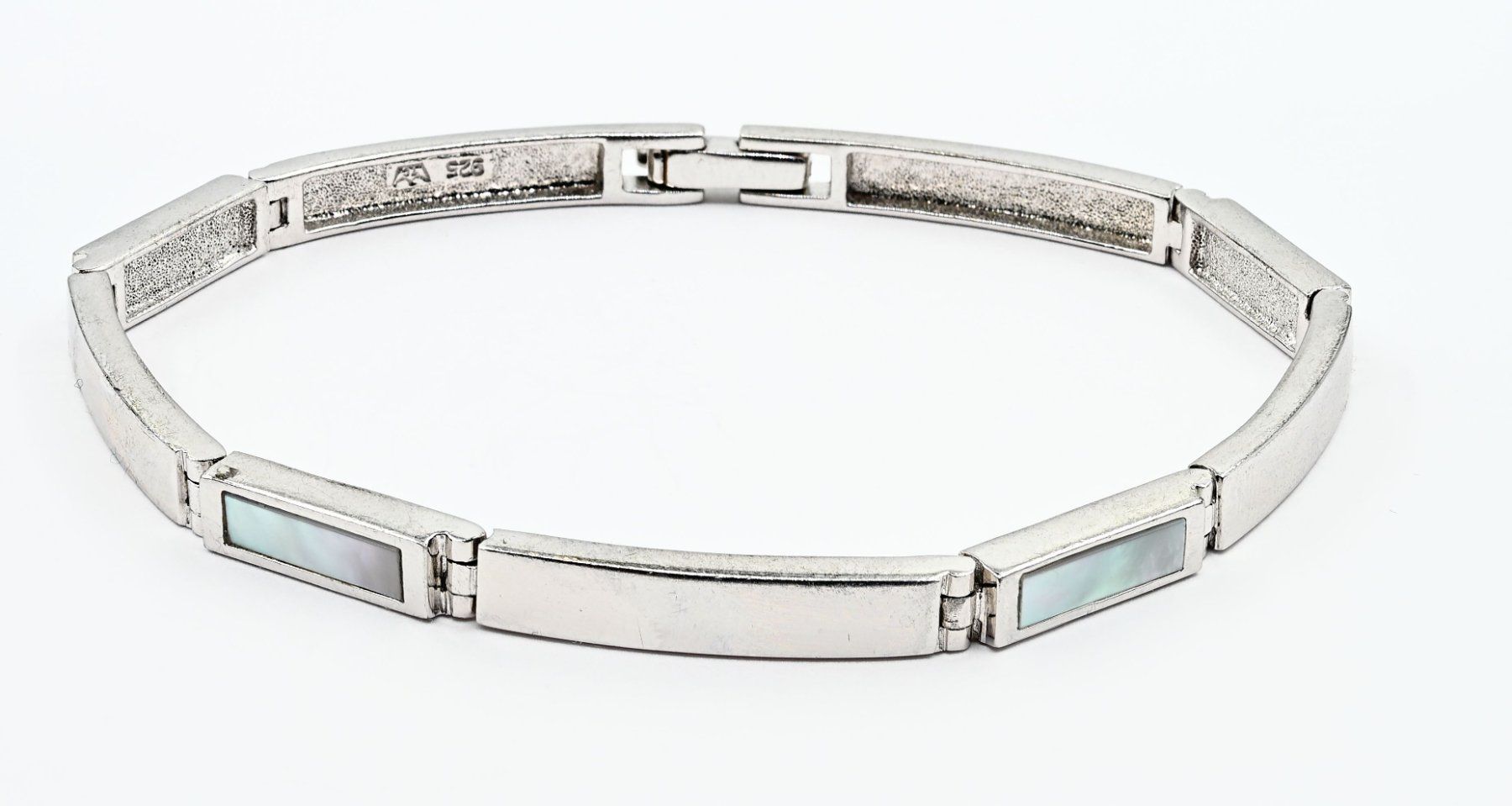 Bracciali & Braccialetti: Silber Armband 925 mit Perlmutteinlagen – Nuovo e nell'imballaggio originale da Dürnten venduto da puumies