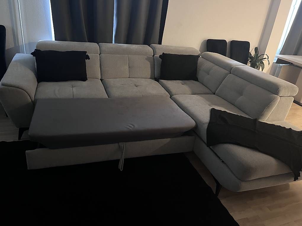 Divani: Moderne Ecksofa / Wohnlandschaft  sehr guter Zustand – Usato da Hilterfingen venduto da mus_85w9 1